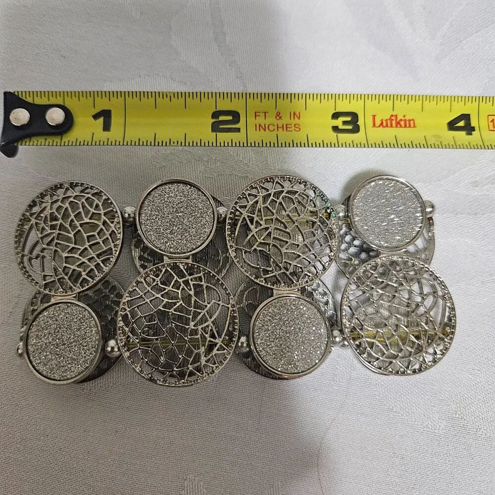 Statement Bracelet - Picture 2 of 2